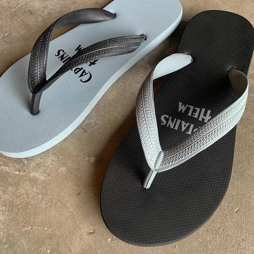 CYAARVO x CAPTAINS HELM #LOGO FLIP-FLOP with MESH BAG CYAARVO x CAPTAINS HELM #LOGO FLIP-FLOP with MESH BAG