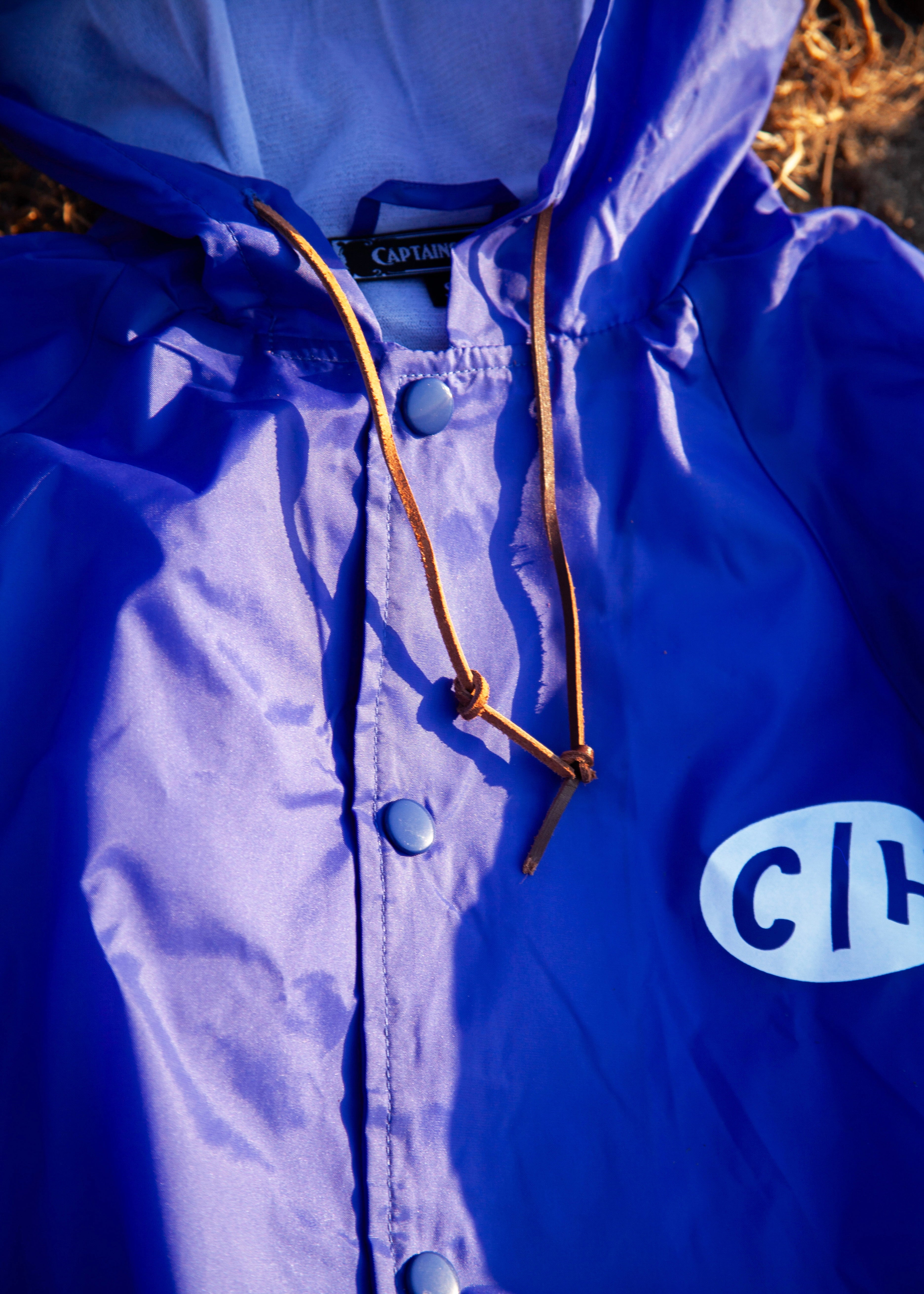 CAPTAINS HELM ＃PILL LOGO HOODED JACKET