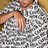 CAPTAINS HELM #REPEATED LOGO SS SHIRTS