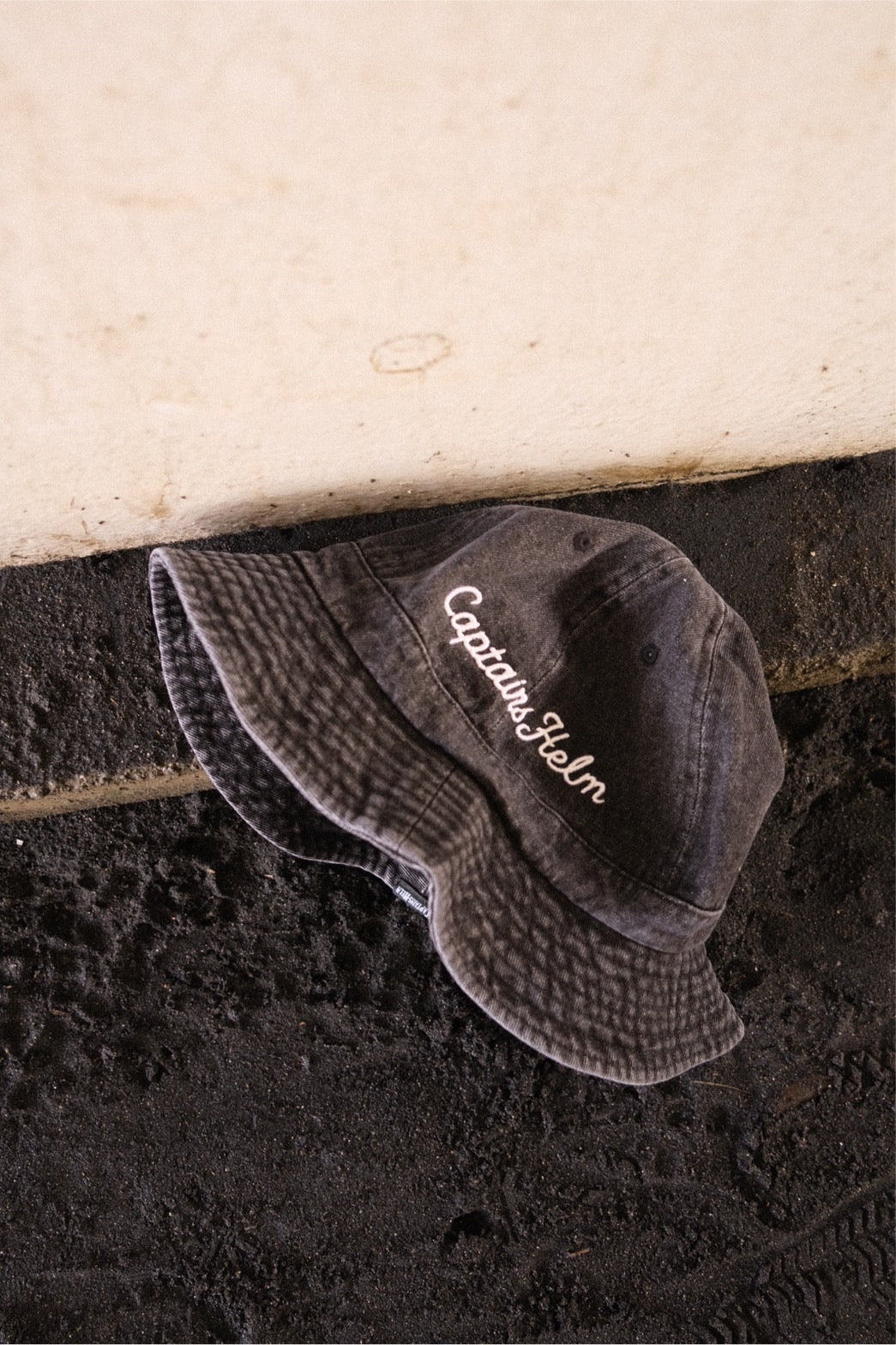 CAPTAINS HELM #DENIM BALL HAT