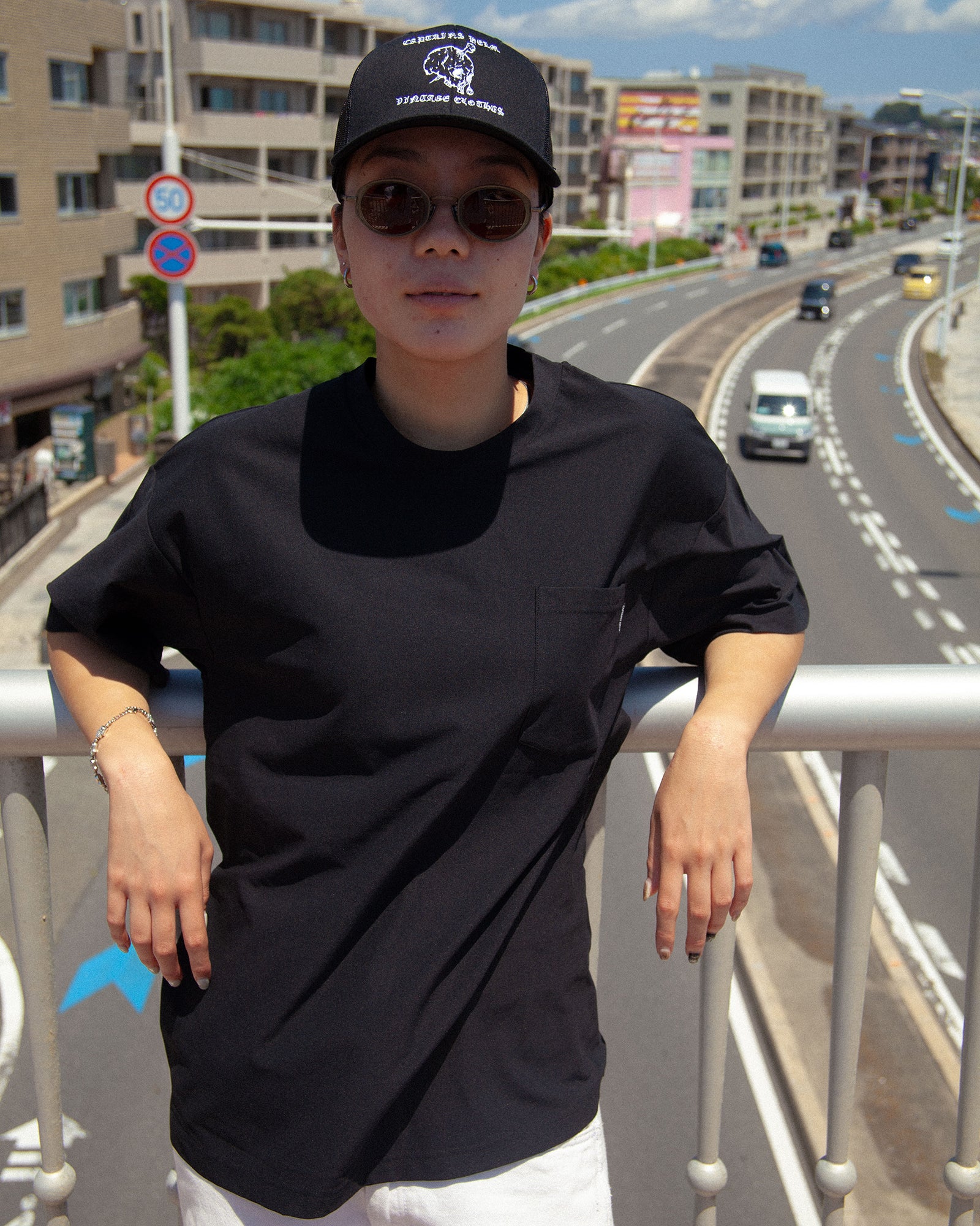 画像をスライドする