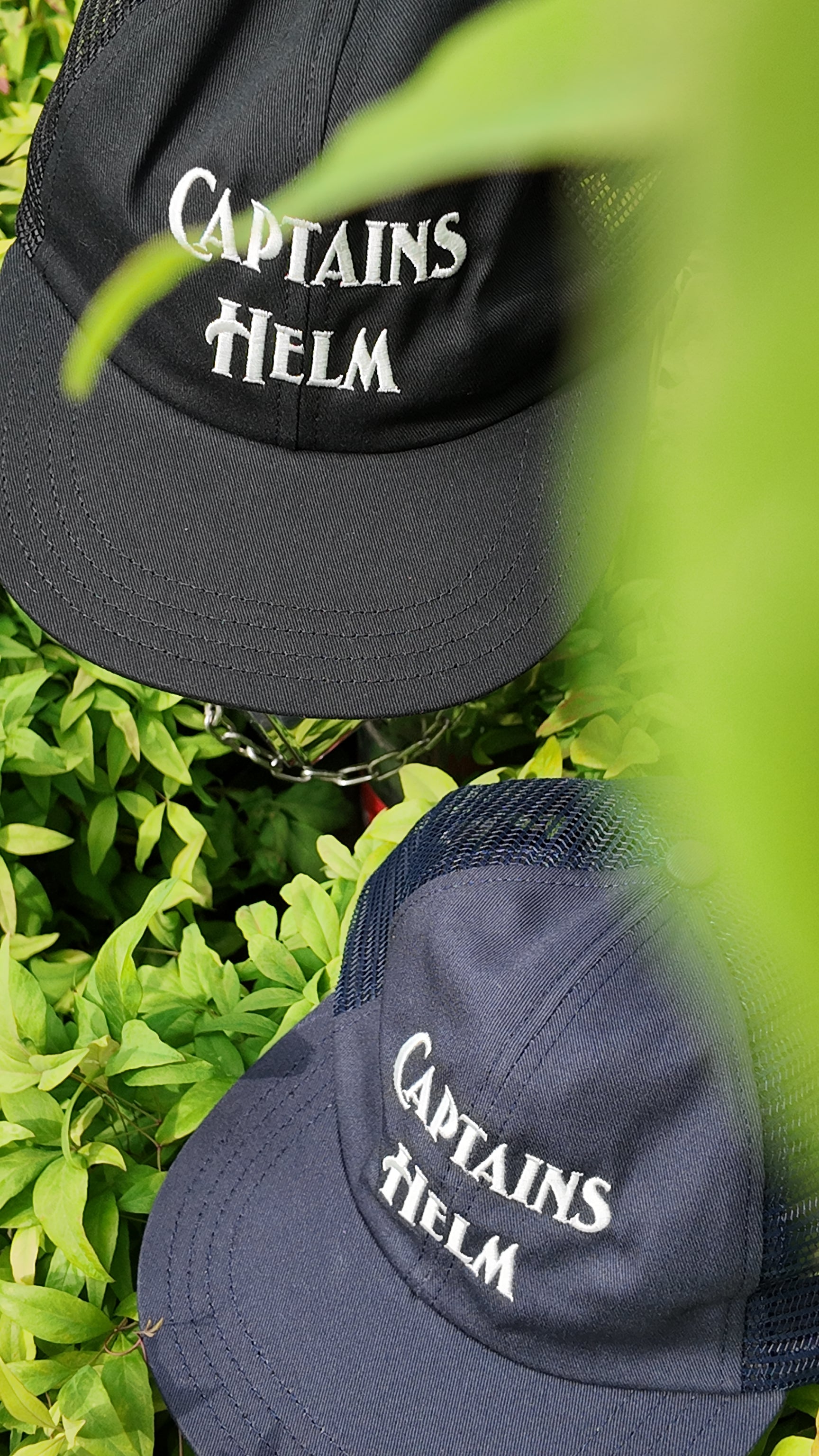 美品　CAPTAINS HELM キャプテンズヘルム ロゴキャップ　ブラック CAPTAINS HELM - 【ラスト1点】38 LOGO CAP (BLACK) / ロゴ刺繍